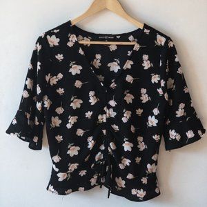 Almost Famous Floral Blouse | Juniors XL | Black
